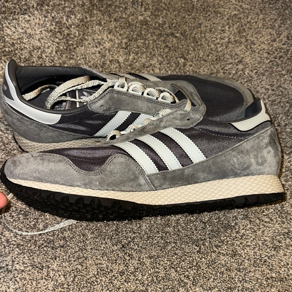 Adidas New York Gray and Black Sneakers - Picture 5 of 15